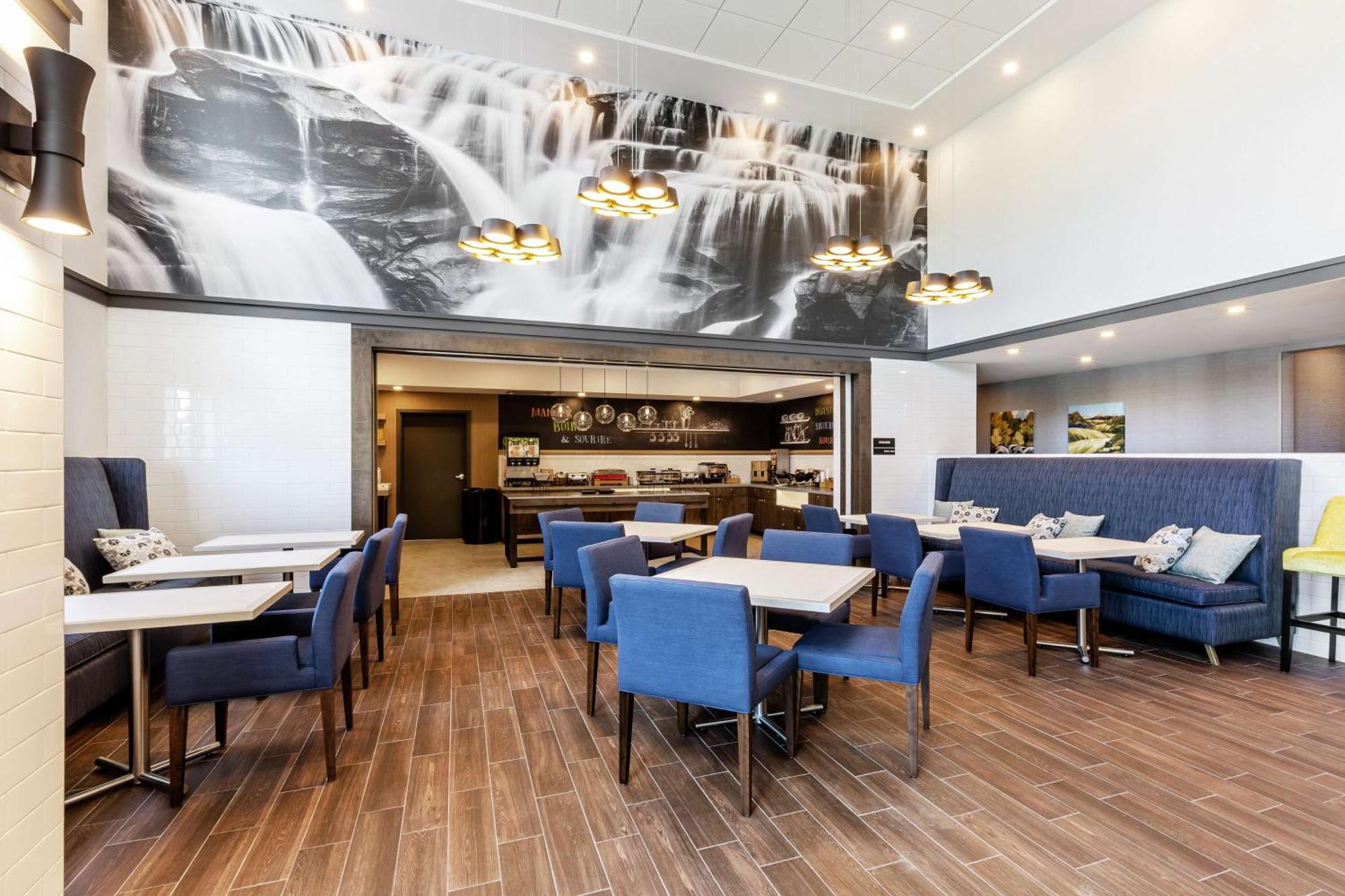 Hampton Inn & Suites By Hilton Quebec - Beauport Eksteriør billede